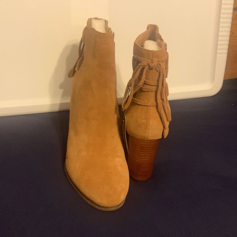 Vionic Suede ankle boots with block heel